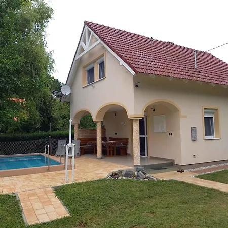 In - Balaton 18019 Prázdninový dům