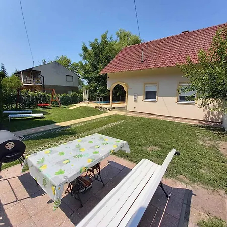 Dom wakacyjny In - Balaton 18019 Badacsony