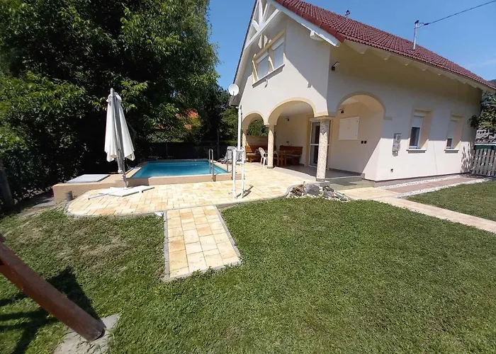 In - Balaton 18019 *