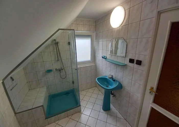 In - Balaton 18019 * Badacsony