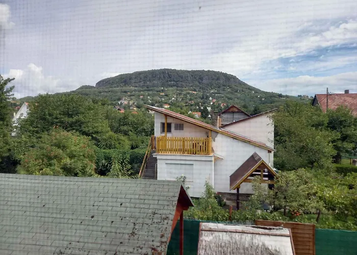 In - Balaton 18019 Badacsony