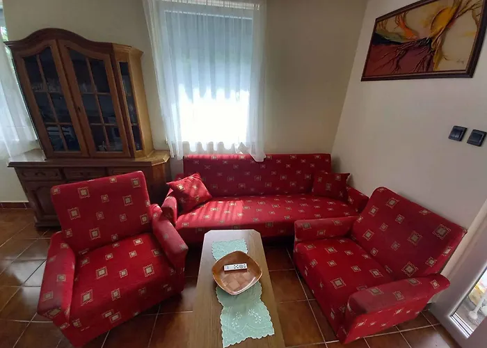 In - Balaton 18019 Badacsony